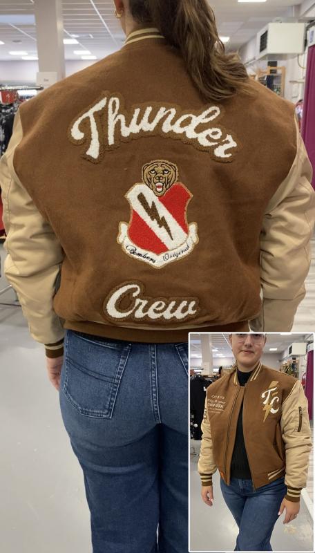A l'Heure des marques - Pour la première fois en magasin A l'Heure des marques - Pour la première fois en magasin